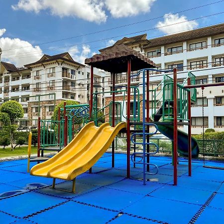 Modern 2Br Condo Near Sm With Free Parking Pool Wifi And Netflix Davao Exterior photo